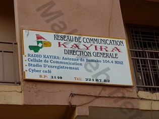 Ras Bath au chevet de la Radio «Kayira: « IBK est trop petit par rapport au Mali !»