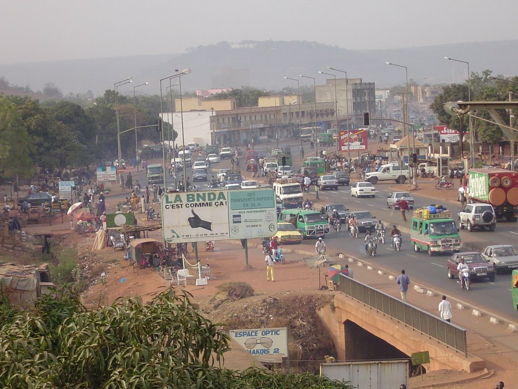 Une journée a la gare de Sogoniko :  Dans le supplice des voyageurs