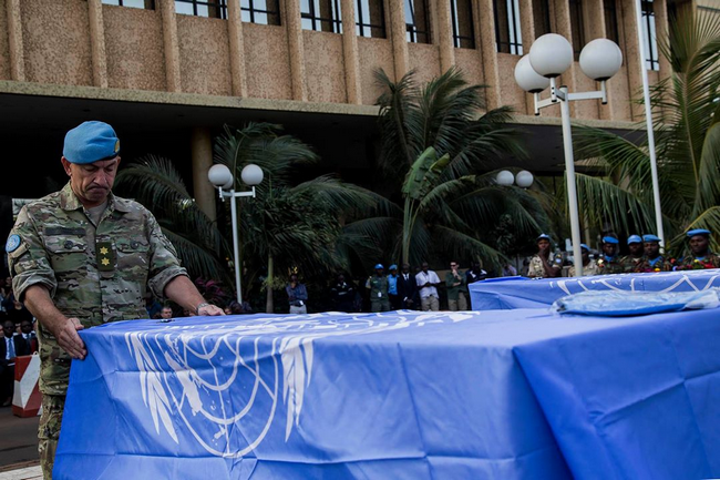 Mali: l’ONU salue la mémoire des sept Casques bleus guinéens tués, dont une femme