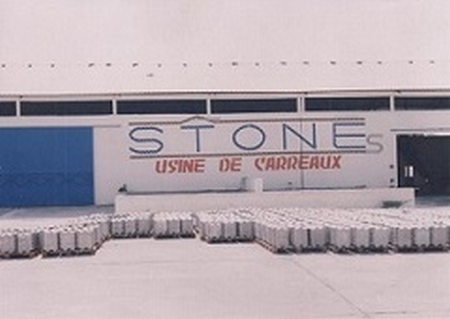 Cabale contre l’usine Stone : A qui profite le crime ?