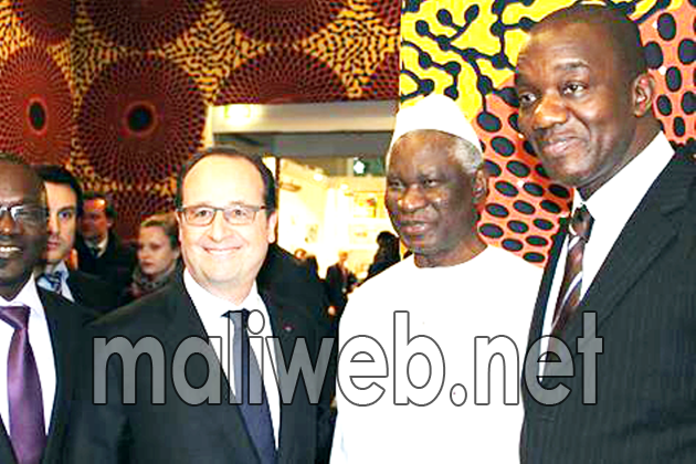 Photo : les œuvres du photographe Seydou Kéïta exposées au Grand Palais de Paris