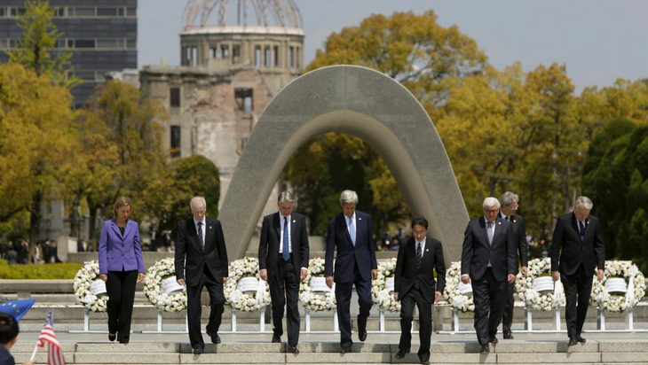 A Hiroshima, John Kerry réclame un «monde sans armes nucléaires»