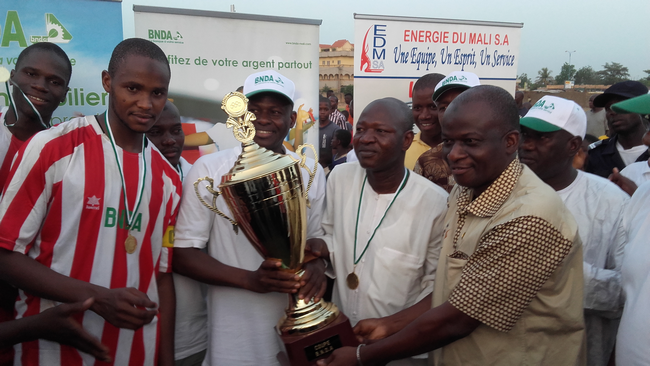 La finale de la coupe BNDA de football jouée samedi : L’équipe de l’EDM-SA sur la plus haute marche du podium