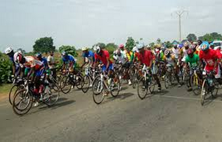 4ème édition du grand prix Sotelma-Malitel de cyclisme :  Oumar Sangaré remporte le trophée