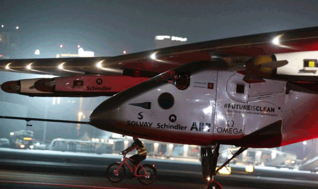 L'avion Solar Impulse 2 a bouclé avec succès un tour du monde historique