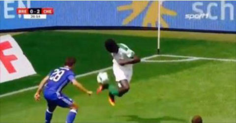 Quand le Malien Yatabaré humilie Azpilicueta d’un dribble exceptionnel !