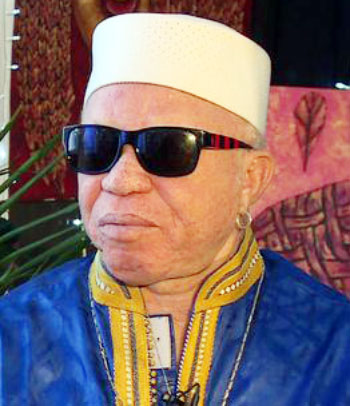 Salif Keita, chanteur : Quand on aime le Mali, on doit faire partir IBK