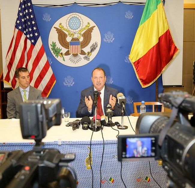 Flash - Nord du mali (1) : L’ambassadeur des Etats-Unis  au centre des critiques