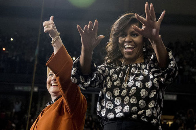 Présidentielle américaine, J-11 : Hillary Clinton et Michelle Obama font meeting commun