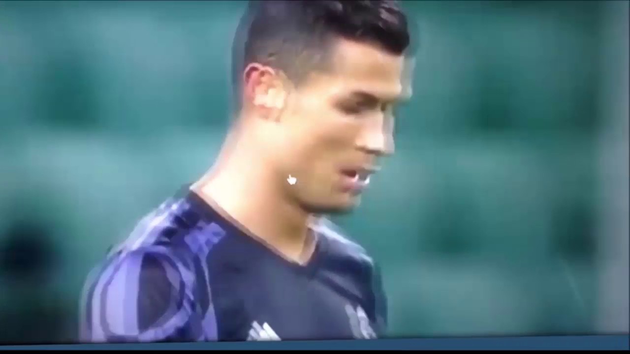 Cristiano Ronaldo marche sur un joueur au sol, son mauvais geste fait le buzz (Vidéo)