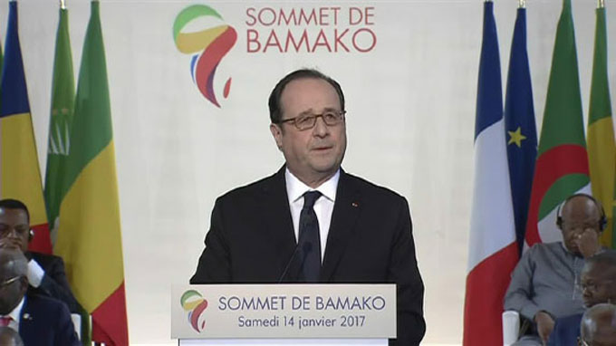 François Hollande  au sommet Afrique-France  de Bamako :  « Il y’a peu d’exemples au monde comme le Mali….»