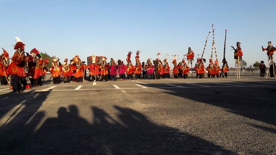 Culture dogon :   Pleins feux sur la danse des chasseurs dogons