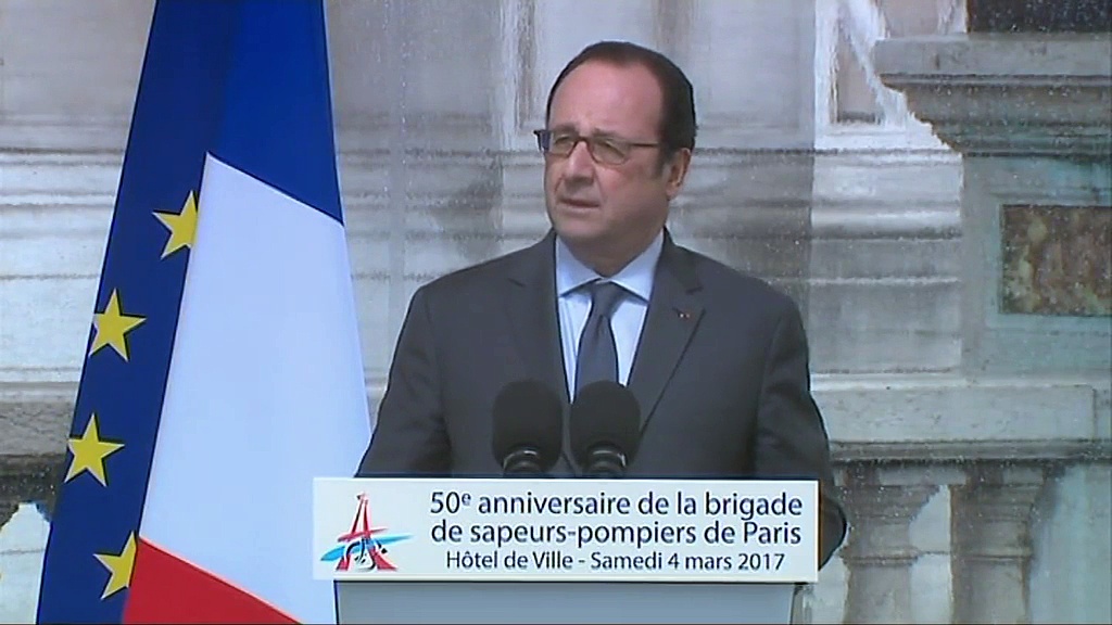 "Le monde aime Paris" : Hollande répond une nouvelle fois à Trump