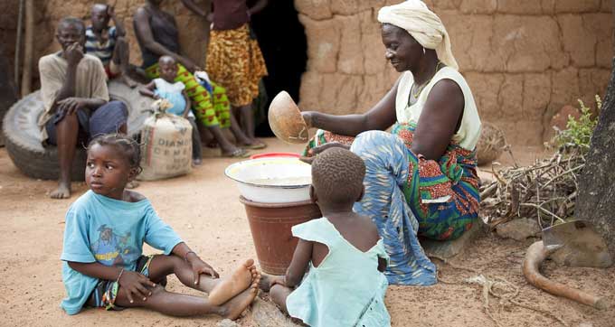 La suspension des financements de l'aide publique au développement de la France en direction du Mali : quelles conséquences économiques ? Quelles perspectives ?