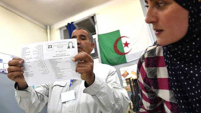 Algérie: le parti au pouvoir remporte les législatives