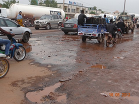 Réseau routier du District : Le tronçon Cour d’appel- Stade du 26 MARS, la honte