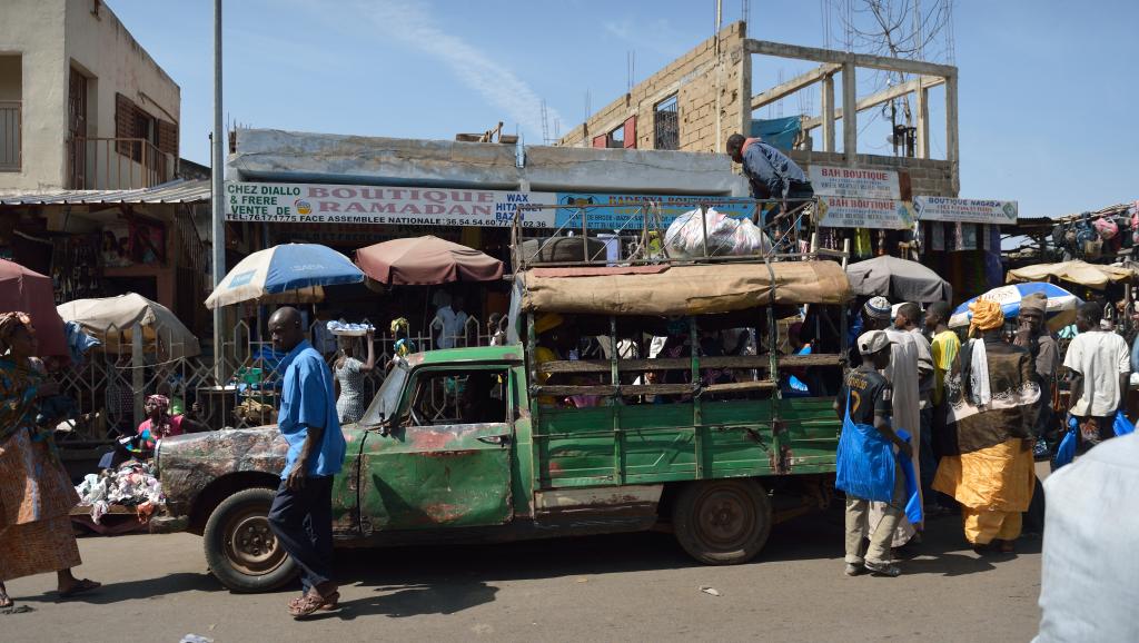 Mali: une plateforme facilite l'achat des billets de transports en commun