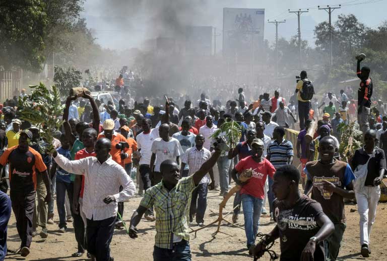 Présidentielle au Kenya: l'opposition maintient la pression dans la rue