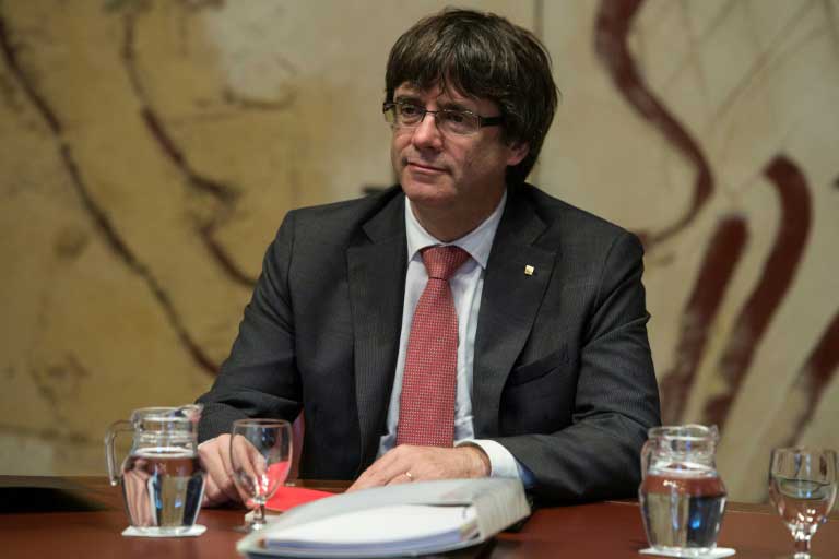 Le Catalan Puigdemont reste en détention en Allemagne