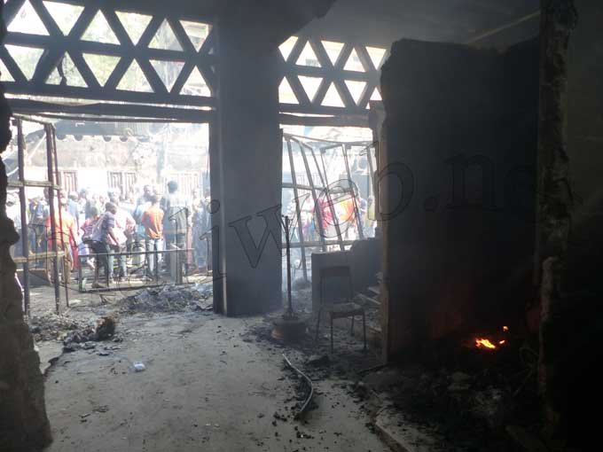 Violent incendie au grand marché de Bamako hier : Un mort et des centaines de magasins partis en fumée