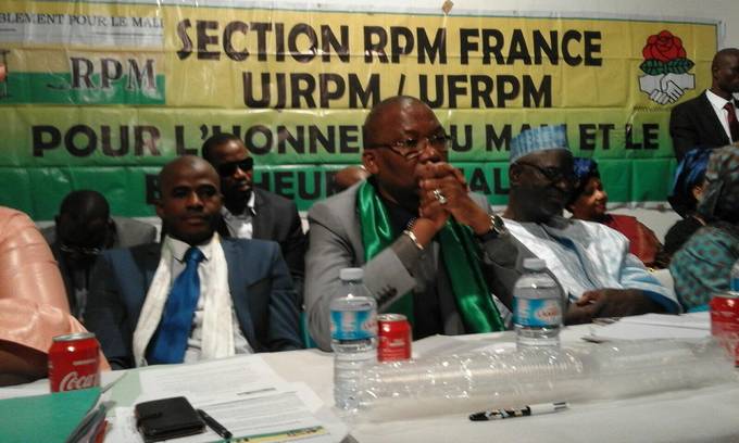 L’ingérence arbitraire de l’honorable Moussa Timbiné dans le processus de renouvellement des structures de la section RPM de France.