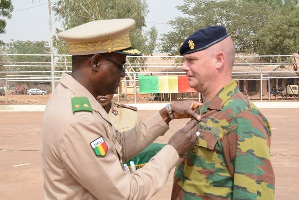 Mali: l’UE prolonge le mandat de sa mission militaire et l’étend à la force du G5 Sahel