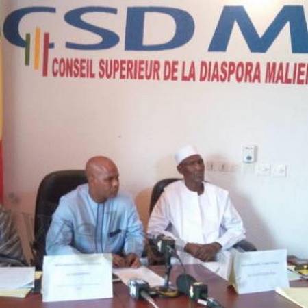 Maliens de l’Extérieur : Le CSDM Mauritanie sollicite l’aide du Président IBK auprès des nouvelles autorités mauritaniennes pour leur demander la suppression de la carte de séjour