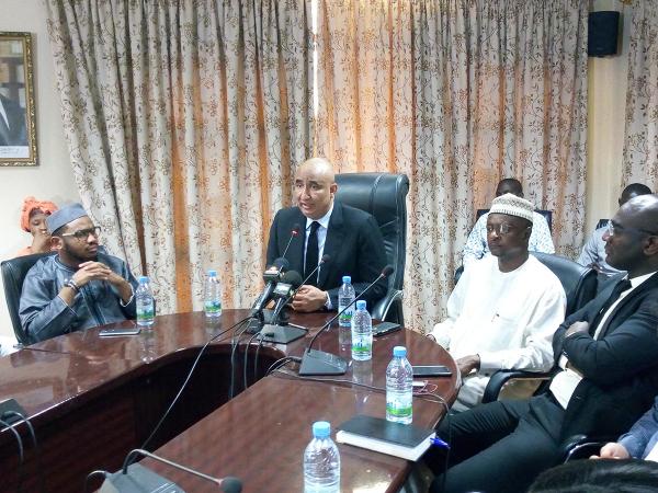 Salon international de l’industrie du Mali : Le ministre Mohamed Ali Ag Ibrahim rencontre les jeunes patrons