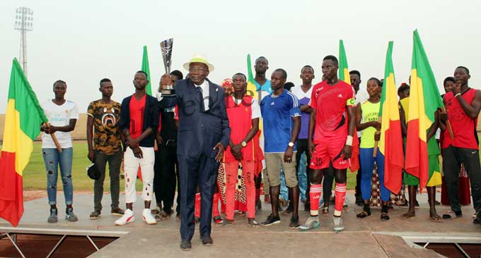 Tournoi sportif des régions du Nord : Pari Gagné par le ministre Jean Claude Sidibé !