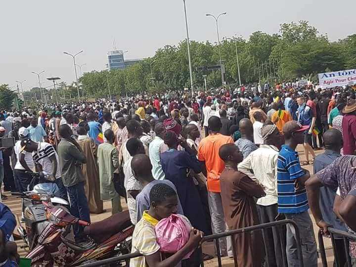 Marche pacifique de l’opposition :   L’opposition réclame « des élections transparentes » et « un accès équitable à l’ORTM ».