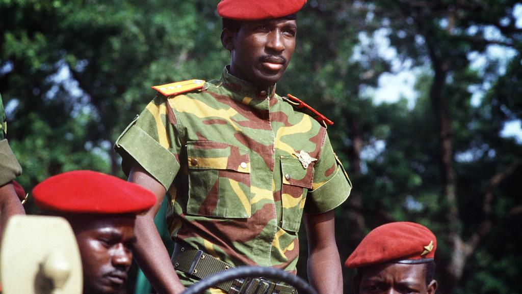 Mort de Thomas Sankara: la France transmet un premier lot d'archives au Burkina