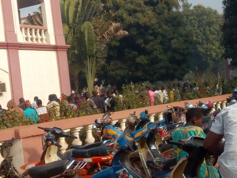 Délivrance des vignettes  à Bamako : Des usagers sollicitent l’implication des autres Mairies de la capitale