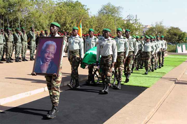 Obsèques du Dr Seydou Badian : Les hommages de la nation au «grand baobab»