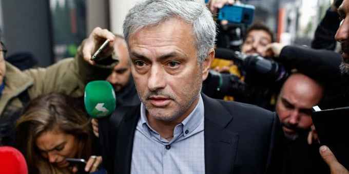 Fraude fiscale en Espagne : José Mourinho accepte une peine d'un an de prison et une amende