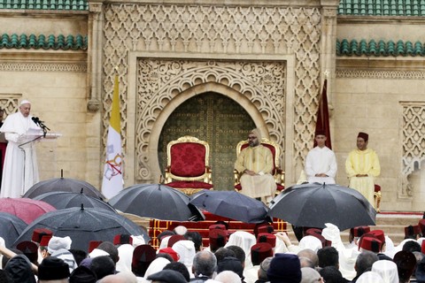 Sa Sainteté le Pape François lors de son accueil officiel ce samedi à l’esplanade de la mosquée Hassan à Rabat : «Pour moi, cette visite est une opportunité pour promouvoir le dialogue interreligieux et la connaissance réciproque entre les fidèles de nos deux religions»