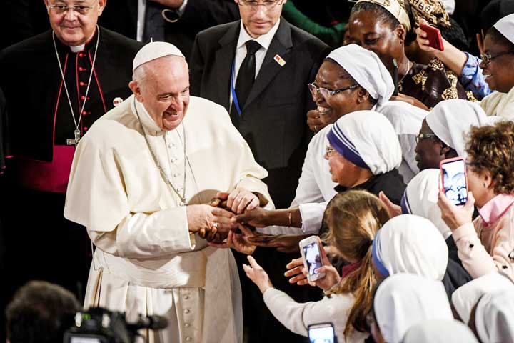 Le Pape François à la cathédrale  Saint-Pierre de Rabat : «Être chrétien, c'est savoir pardonner, savoir inviter à  agir de la même manière dont Dieu a agi avec nous…"