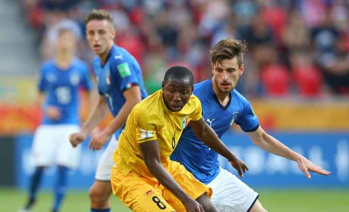 L'Italie bat le Mali et file en demie (4-2)