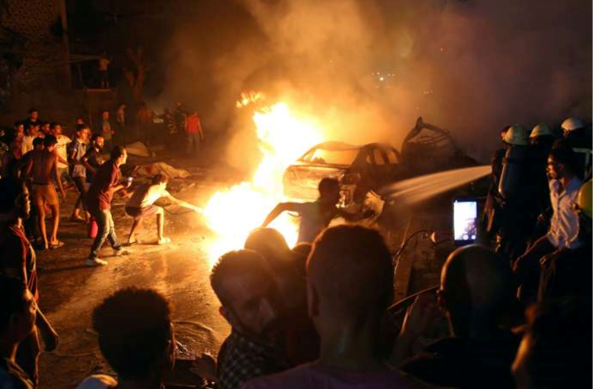 Dix-neufs morts au Caire dans une explosion provoquée par un accident de voiture