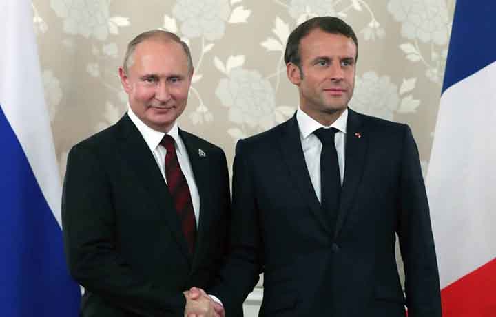 «Emmanuel Macron se sert de Vladimir Poutine pour s'affirmer aux yeux du monde»