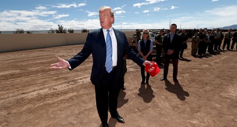 À la demande du président Donald Trump, le Pentagone a annoncé ce mardi avoir débloqué 3,6 milliards de dollars pour financer la construction de 280 km de mur à la frontière mexicaine.