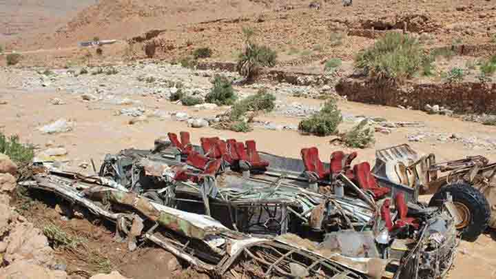 Maroc : le bilan d'un accident d'autocar s'alourdit à 17 morts