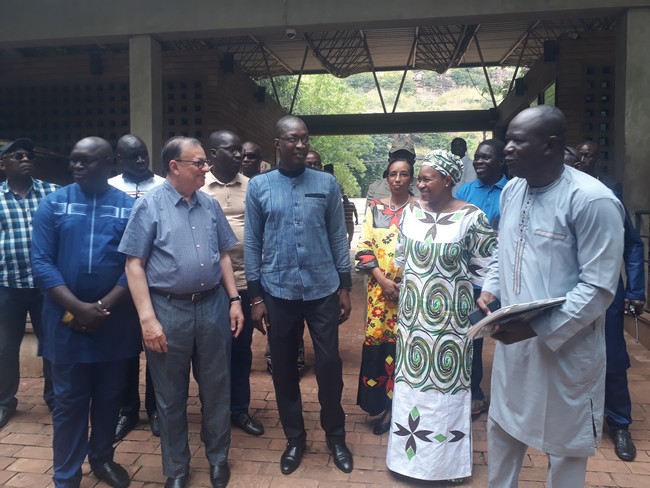 Mali : le ministre Housseini Amion Guindo émerveillé par le parc national