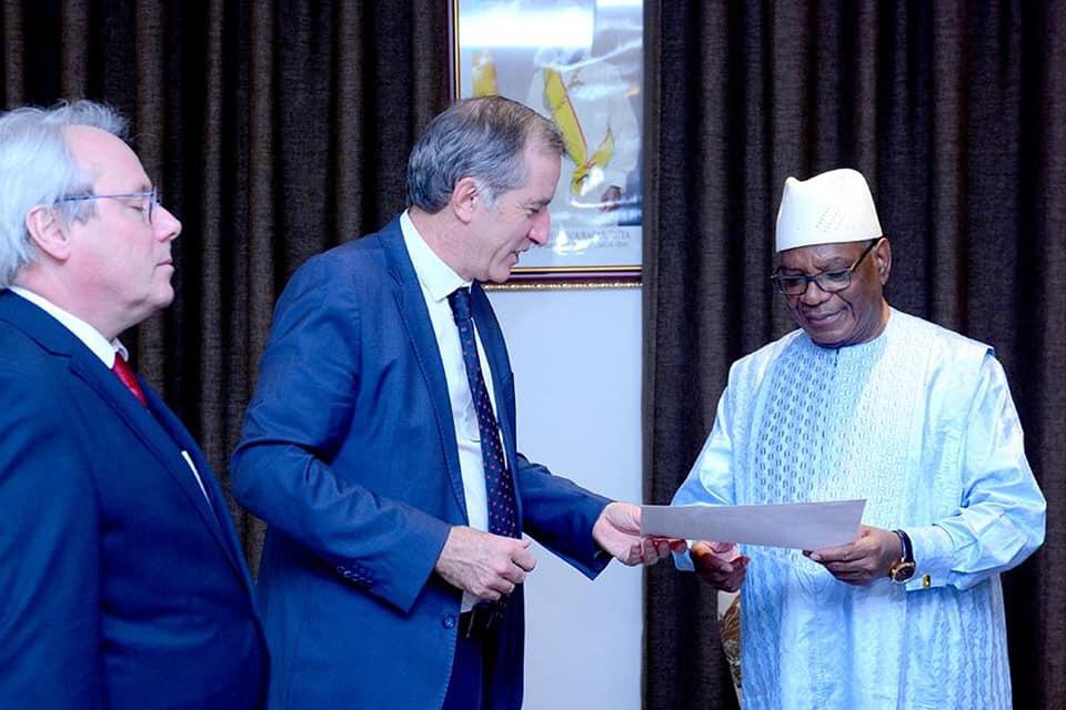 Sahel: la France invite officiellement le président malien au sommet de Pau