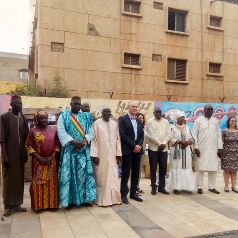 Remise de Matériel : Le Projet GIZ «  Donko ni Maaya » équipe 5 centres culturels du District de Bamako