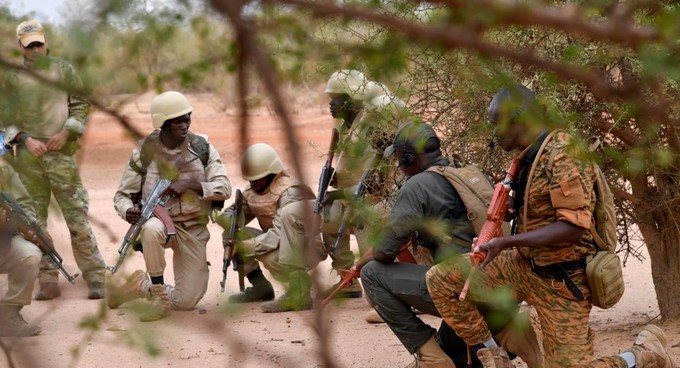 Des volontaires pour la défense du Burkina Faso, de la chair à canon pour terroristes ?