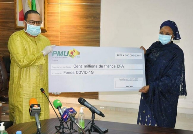 Soutien au gouvernement pour lutter contre le  Coronavirus : L’entreprise citoyenne, Pmu-Mali apporte une contribution de 100 millions Fcfa au Fonds Covid-19