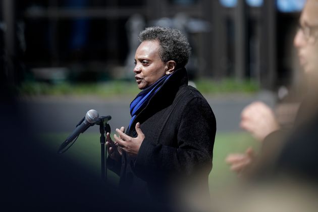 Pour Trump, Lori Lightfoot la maire de Chicago a un cinglant message : "F*** U"