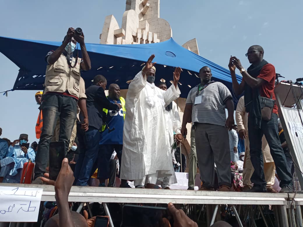 Manifestation du 19 juin : l’Imam Mahmoud Dicko évite un bain de sang à Bamako