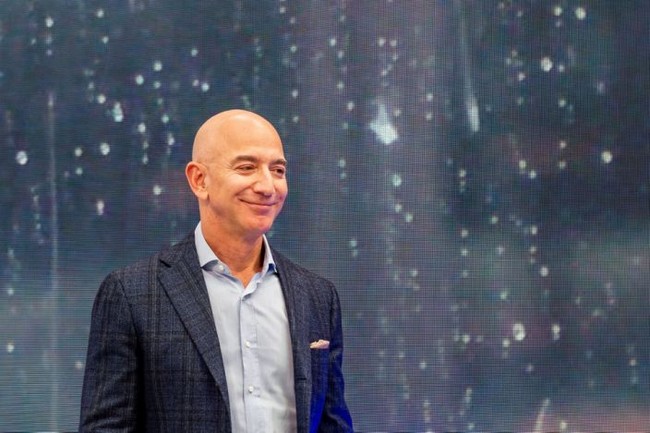 Jeff Bezos, le premier homme qui valait 200 milliards de dollars