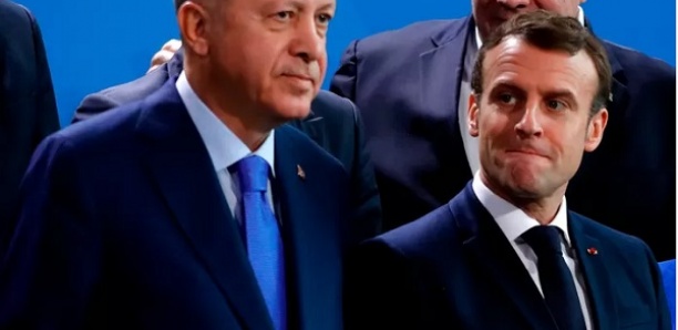 Erdogan s'en prend à Macron le qualifiant d‘”ambitieux incapable”